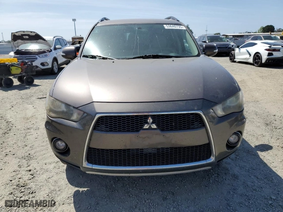 2010 Mitsubishi Outlander SE with VIN JA4AS3AW7AZ013970, listed as a Copart auction lot 53640735 with 162,987 mi miles and Clean Title. Bid and sale history available at carsss.com. Image 5.