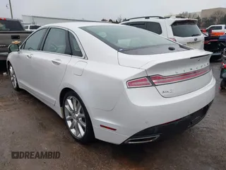 2015 Lincoln MKZ Hybrid with VIN 3LN6L2LU3FR612824, listed as a IAAI auction lot 41475840 with 122,499 mi miles and . Bid and sale history available at carsss.com. Image 3.
