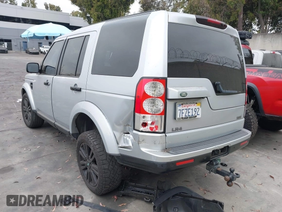 2011 Land Rover LR4 Lux with VIN SALAK2D44BA559466, listed as a IAAI auction lot 42313555 with Not provided miles and . Bid and sale history available at DreamBid. Image 3.