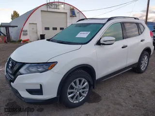 2017 Nissan Rogue SL with VIN 5N1AT2MV5HC758855, listed as a IAAI auction lot 40600596 with 101,071 mi miles. Bid and sale history available at carsss.com. Image 2.