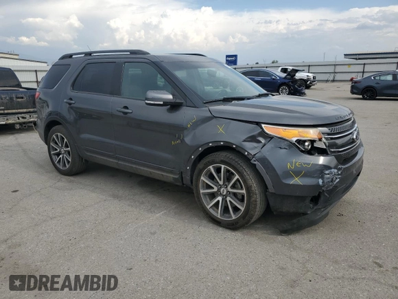 2015 Ford Explorer XLT with VIN 1FM5K7D83FGB90400, listed as a Copart auction lot 55422175 with 113,226 mi miles and Salvage Title. Bid and sale history available at carsss.com. Image 4.