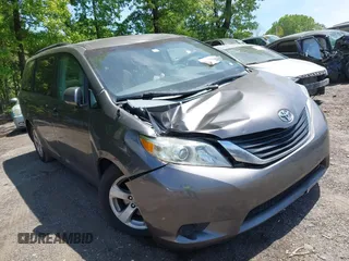 2011 Toyota Sienna LE AAS with VIN 5TDKK3DC3BS015911, listed as a IAAI auction lot 42025041 with 361,279 mi miles and . Bid and sale history available at DreamBid. Image 1.