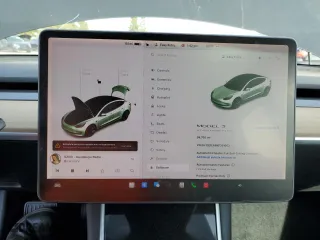 2019 Tesla Model 3 Mid Range with VIN 5YJ3E1EA6KF361663, listed as a Copart auction lot 42558855 with 84,766 mi miles and Salvage Title. Bid and sale history available at carsss.com. Image 9.