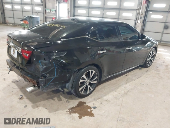 2017 Nissan Maxima SV with VIN 1N4AA6AP7HC405028, listed as a IAAI auction lot 41358504 with 92,231 mi miles. Bid and sale history available at carsss.com. Image 4.