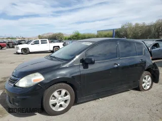 2011 Nissan Versa SL z VIN 3N1BC1CP3BL380457, wystawiony jako Copart lot #53402025 z przebiegiem 94 714 mil mil oraz Szkoda całkowita • Salvage title. Historia ofert i sprzedaży dostępna na DreamBid. Obrazek 1.