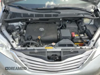 2017 Toyota Sienna XLE Auto Access Seat with VIN 5TDYZ3DC9HS820214, listed as a Copart auction lot 65401205 with 172,084 mi miles and Salvage title. Bid and sale history available at DreamBid. Image 12.