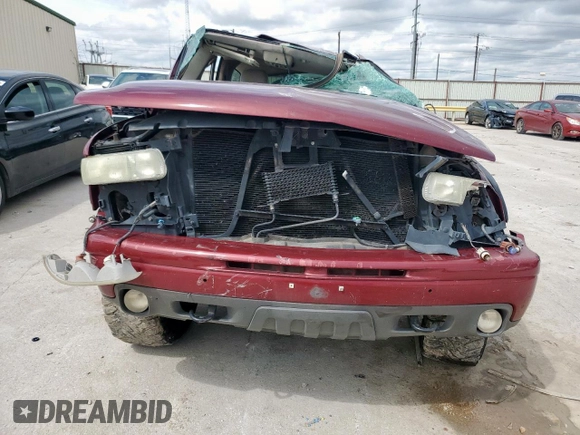 2004 Chevrolet Suburban Z71 with VIN 3GNFK16Z64G127313, listed as a Copart auction lot 50956365 with Not provided miles and Non repairable. Bid and sale history available at DreamBid. Image 5.