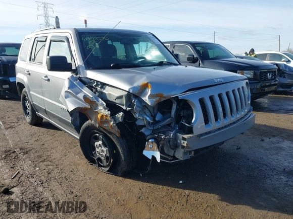 2016 Jeep Patriot Sport z VIN 1C4NJPBB0GD801752, wystawiony jako IAAI lot #41448570 z przebiegiem 108 859 mil mil oraz . Historia ofert i sprzedaży dostępna na DreamBid. Obrazek 6.