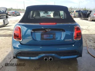 2024 MINI Convertible Cooper S z VIN WMW43DL04R3S24716, wystawiony jako Copart lot #63449955 z przebiegiem 11 863 mil mil oraz Nie do naprawy • Non repairable. Historia ofert i sprzedaży dostępna na DreamBid. Obrazek 6.