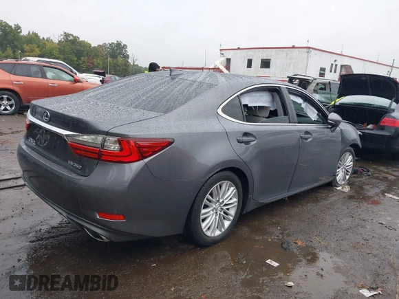 2017 Lexus ES 350 with VIN 58ABK1GG8HU069197, listed as a IAAI auction lot 40349943 with 59,830 mi miles and . Bid and sale history available at DreamBid. Image 4.