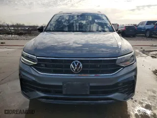 2022 Volkswagen Tiguan SE R-Line Black with VIN 3VVCB7AX1NM173057, listed as a Copart auction lot 42494035 with 36,168 mi miles and Salvage Title. Bid and sale history available at carsss.com. Image 5.
