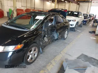 2008 Honda Civic EX-L z VIN 2HGFA16968H356352, wystawiony jako IAAI lot #41915005 z przebiegiem 253 556 mil mil oraz . Historia ofert i sprzedaży dostępna na DreamBid. Obrazek 6.