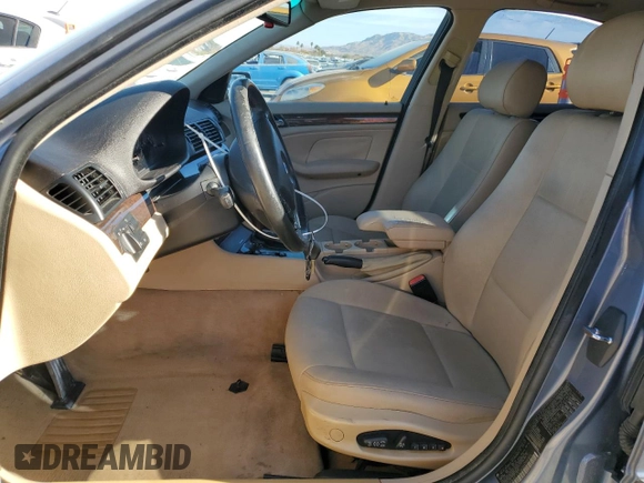 2003 BMW 3 Series 325i with VIN WBAET37423NJ39395, listed as a Copart auction lot 85048954 with 180,149 mi miles and Salvage Title. Bid and sale history available at carsss.com. Image 7.
