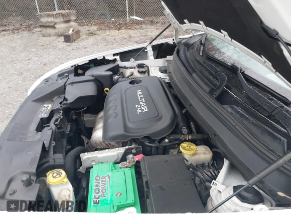 2014 Jeep Cherokee Sport with VIN 1C4PJMAB3EW287020, listed as a IAAI auction lot 41040643 with 134,417 mi miles. Bid and sale history available at carsss.com. Image 10.