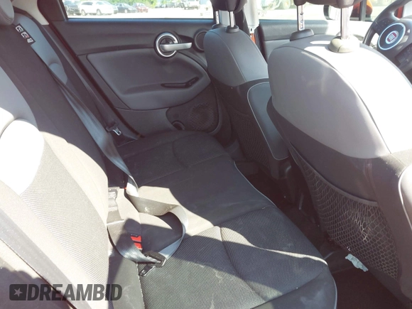 2016 FIAT 500X Easy с VIN ZFBCFYBT0GP326753, выставлен на аукционе IAAI как лот 42416394 с пробегом 90 433 миль миль и . История ставок и продаж доступна на DreamBid. Изображение 8.