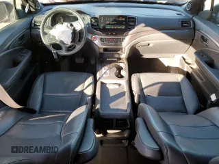 2022 Honda Passport EX-L z VIN 5FNYF7H52NB001315, wystawiony jako Copart lot #42334415 z przebiegiem 64 377 mil mil oraz Czysty tytuł • Clean title. Historia ofert i sprzedaży dostępna na DreamBid. Obrazek 8.