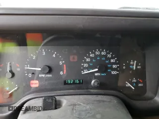 2000 Jeep Wrangler Sahara with VIN 1J4FA59SXYP760278, listed as a Copart auction lot 60402485 with 192,161 mi miles and Salvage title. Bid and sale history available at DreamBid. Image 9.