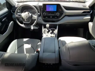 2024 Toyota Highlander LE with VIN 5TDKDRBH4RS542507, listed as a Copart auction lot 53318265 with 19,014 mi miles and Salvage title. Bid and sale history available at DreamBid. Image 8.
