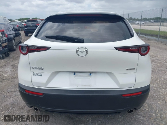 2021 Mazda CX-30 S with VIN 3MVDMAAL3MM228581, listed as a IAAI auction lot 42008198 with 44,132 mi miles and . Bid and sale history available at DreamBid. Image 17.