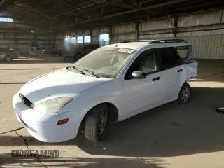 2001 Ford Focus SE with VIN 1FAFP36371W362064, listed as a Copart auction lot 88494325 with 183,787 mi miles and Salvage Title. Bid and sale history available at carsss.com. Image 1.