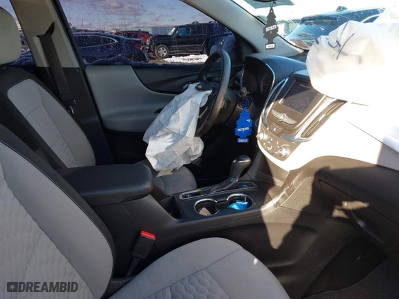 2020 Chevrolet Equinox LS with VIN 2GNAXSEV5L6108438, listed as a IAAI auction lot 40998921 with 48,028 mi miles. Bid and sale history available at carsss.com. Image 5.