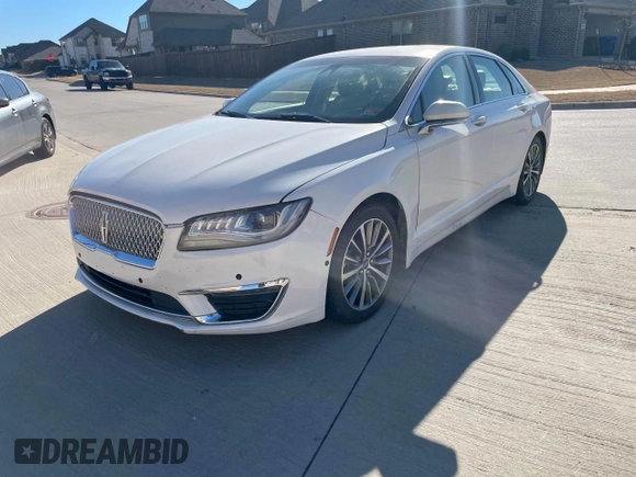 2019 Lincoln MKZ Standard with VIN 3LN6L5A91KR609138, listed as a Copart auction lot 47172775 with 81,854 mi miles and Salvage Title. Bid and sale history available at carsss.com. Image 2.