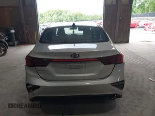 2019 Kia Forte LXS with VIN 3KPF24AD4KE044932, listed as a IAAI auction lot 42361743 with 85,783 mi miles and . Bid and sale history available at DreamBid. Image 16.