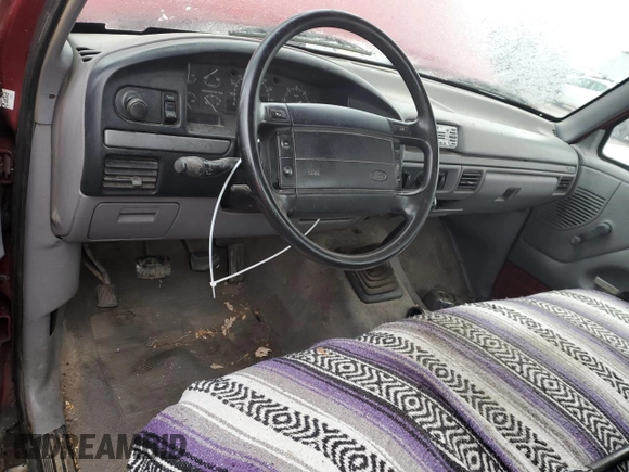 1995 Ford F-150 with VIN 1FTDF15Y6SLB57439, listed as a Copart auction lot 44136335 with 186,438 mi miles and Clean Title. Bid and sale history available at carsss.com. Image 8.