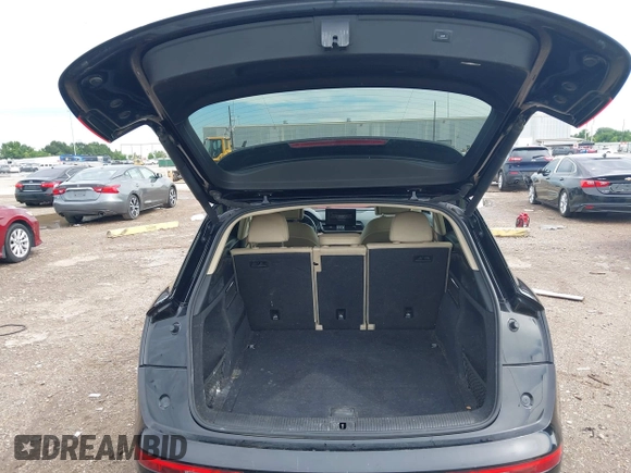 2021 Audi Q5 Premium z VIN WA1AAAFYXM2004808, wystawiony jako IAAI lot #42451719 z przebiegiem 123 537 mil mil oraz . Historia ofert i sprzedaży dostępna na DreamBid. Obrazek 20.