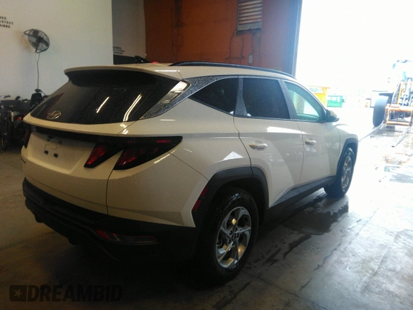 2024 Hyundai Tucson SEL with VIN 5NMJB3DE3RH361984, listed as a IAAI auction lot 41554504 with 36,275 mi miles and . Bid and sale history available at DreamBid. Image 13.