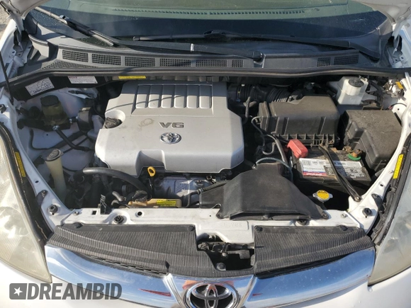 2008 Toyota Sienna XLE z VIN 5TDZK22CX8S122829, wystawiony jako Copart lot #58202065 z przebiegiem 228 678 mil mil oraz Szkoda całkowita • Salvage title. Historia ofert i sprzedaży dostępna na DreamBid. Obrazek 12.