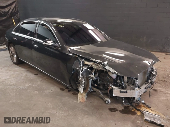 2021 Mercedes-Benz S 580 z VIN W1K6G7GB4MA018058, wystawiony jako IAAI lot #42216352 z przebiegiem 4 445 mil mil oraz . Historia ofert i sprzedaży dostępna na DreamBid. Obrazek 1.