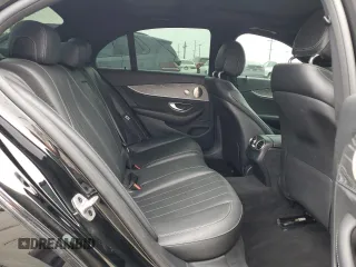 2021 Mercedes-Benz E 350 z VIN W1KZF8DB9MA928704, wystawiony jako Copart lot #60171705 z przebiegiem 44 068 mil mil oraz Szkoda całkowita • Salvage title. Historia ofert i sprzedaży dostępna na DreamBid. Obrazek 10.