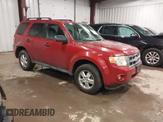 2010 Ford Escape XLT with VIN 1FMCU9D73AKC73951, listed as a IAAI auction lot 41661142 with 172,491 mi miles. Bid and sale history available at carsss.com. Image 1.