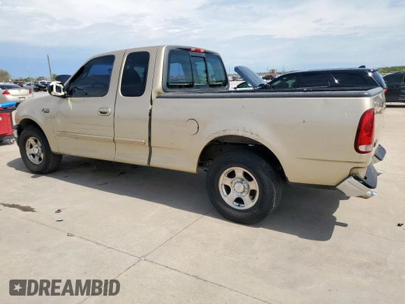 2000 Ford F-150 XL with VIN 1FTZX1729YKB42816, listed as a Copart auction lot 50132615 with 278,231 mi miles and Clean title. Bid and sale history available at DreamBid. Image 2.