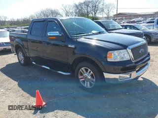 2005 Ford F-150 XLT with VIN 1FTPW12515FB09342, listed as a IAAI auction lot 41902036 with 171,210 mi miles. Bid and sale history available at carsss.com. Image 1.