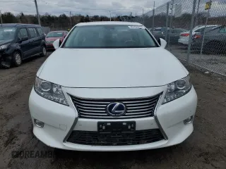 2013 Lexus ES 300h Hybrid with VIN JTHBW1GG9D2021163, listed as a Copart auction lot 40438974 with 69,160 mi miles and Salvage Title. Bid and sale history available at carsss.com. Image 5.