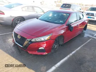 2019 Nissan Altima 2.5 SR with VIN 1N4BL4CV8KC203692, listed as a IAAI auction lot 41780529 with 158,345 mi miles. Bid and sale history available at carsss.com. Image 2.