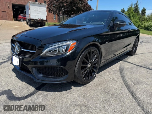 2018 Mercedes-Benz C 300 z VIN WDDWJ4KB3JF659952, wystawiony jako Copart lot #62150725 z przebiegiem 75 589 mil mil oraz Czysty tytuł • Clean title. Historia ofert i sprzedaży dostępna na DreamBid. Obrazek 2.