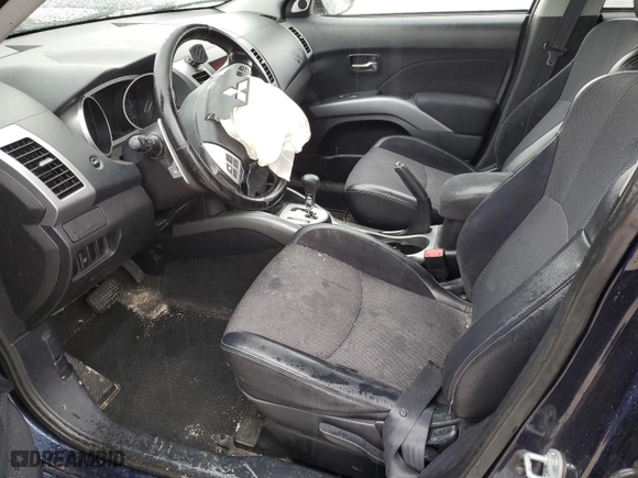 2010 Mitsubishi Outlander SE with VIN JA4AS3AW3AZ009561, listed as a Copart auction lot 47609525 with 112,961 mi miles and Salvage Title. Bid and sale history available at carsss.com. Image 7.