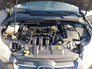 2013 Ford Focus SE with VIN 1FADP3F20DL325958, listed as a IAAI auction lot 41997500 with 195,793 mi miles. Bid and sale history available at carsss.com. Image 10.