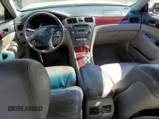 2002 Lexus ES 300 with VIN JTHBF30G720050790, listed as a Copart auction lot 54866125 with 233,167 mi miles and Salvage title. Bid and sale history available at DreamBid. Image 8.