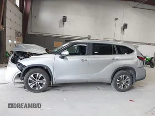 2023 Toyota Highlander L with VIN 5TDKDRBH4PS012227, listed as a IAAI auction lot 42607886 with 42,091 mi miles and . Bid and sale history available at DreamBid. Image 14.