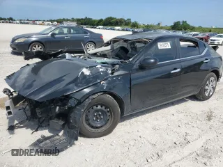2022 Nissan Altima S z VIN 1N4BL4BV1NN306267, wystawiony jako Copart lot #59126375 z przebiegiem Nie podano mil oraz Nie do naprawy • Non repairable. Historia ofert i sprzedaży dostępna na DreamBid. Obrazek 1.