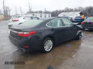 2013 Lexus ES 250 with VIN JTHBK1GG1D2083863, listed as a IAAI auction lot 41521039 with 46,853 mi miles and . Bid and sale history available at DreamBid. Image 4.