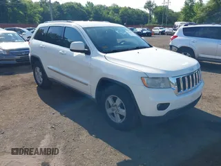 2011 Jeep Grand Cherokee Laredo с VIN 1J4RR4GG4BC555116, выставлен на аукционе IAAI как лот 42606808 с пробегом 172 575 миль миль и . История ставок и продаж доступна на DreamBid. Изображение 1.