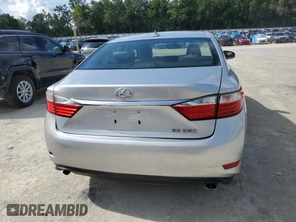 2014 Lexus ES 330 with VIN JTHBK1GG4E2109356, listed as a Copart auction lot 64147095 with 123,102 mi miles and Clean title. Bid and sale history available at DreamBid. Image 6.