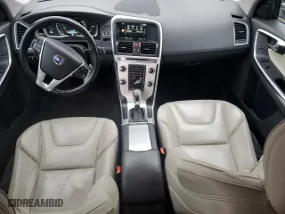 2015 Volvo XC60 T6 Platinum with VIN YV4902RV2F2703093, listed as a Copart auction lot 85968444 with 169,612 mi miles and Clean Title. Bid and sale history available at carsss.com. Image 8.