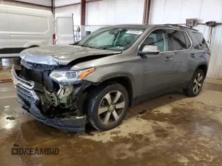 2021 Chevrolet Traverse LT z VIN 1GNERHKW2MJ213051, wystawiony jako Copart lot #55600165 z przebiegiem 88 680 mil mil oraz Szkoda całkowita • Salvage title. Historia ofert i sprzedaży dostępna na DreamBid. Obrazek 1.