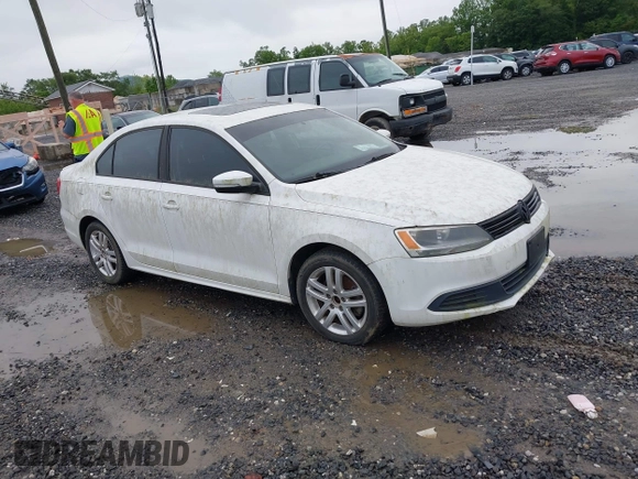 2011 Volkswagen Jetta TDI with VIN 3VWLL7AJ2BM110906, listed as a IAAI auction lot 42361314 with 152,715 mi miles and . Bid and sale history available at DreamBid. Image 1.